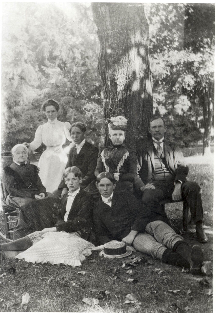 Staying cool for a 19th Century picnic – Smithsonian Libraries and